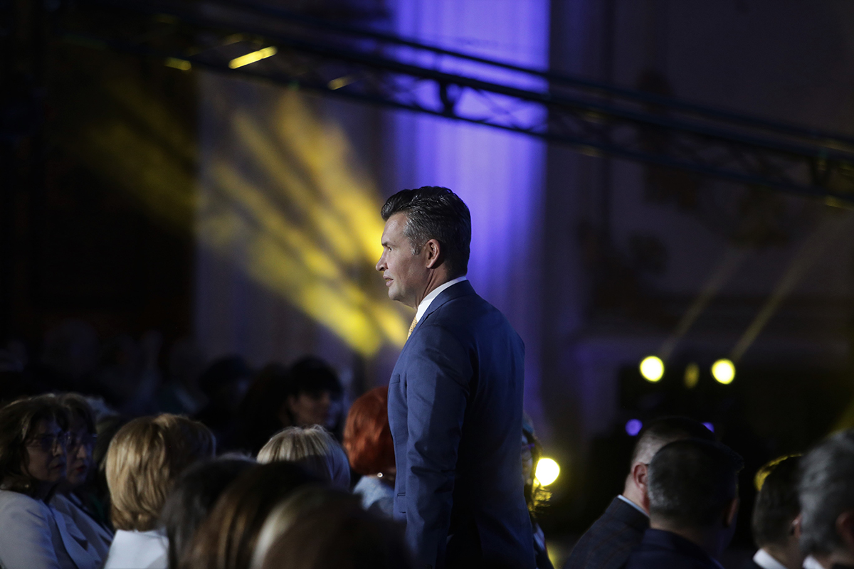 FOTO. Femeile din PNL își cer drepturile. Raluca Turcan: Să nu fie decisă soarta unor doamne la șprițurile tipic masculine