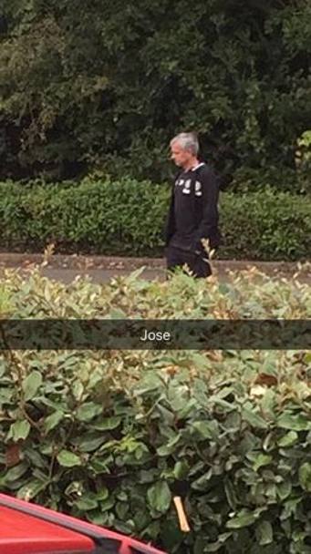 Mourinho și-a antrenat ”diavolii” în parcare. Duel Manchester United - Manchester City, în Cupa Ligii Angliei