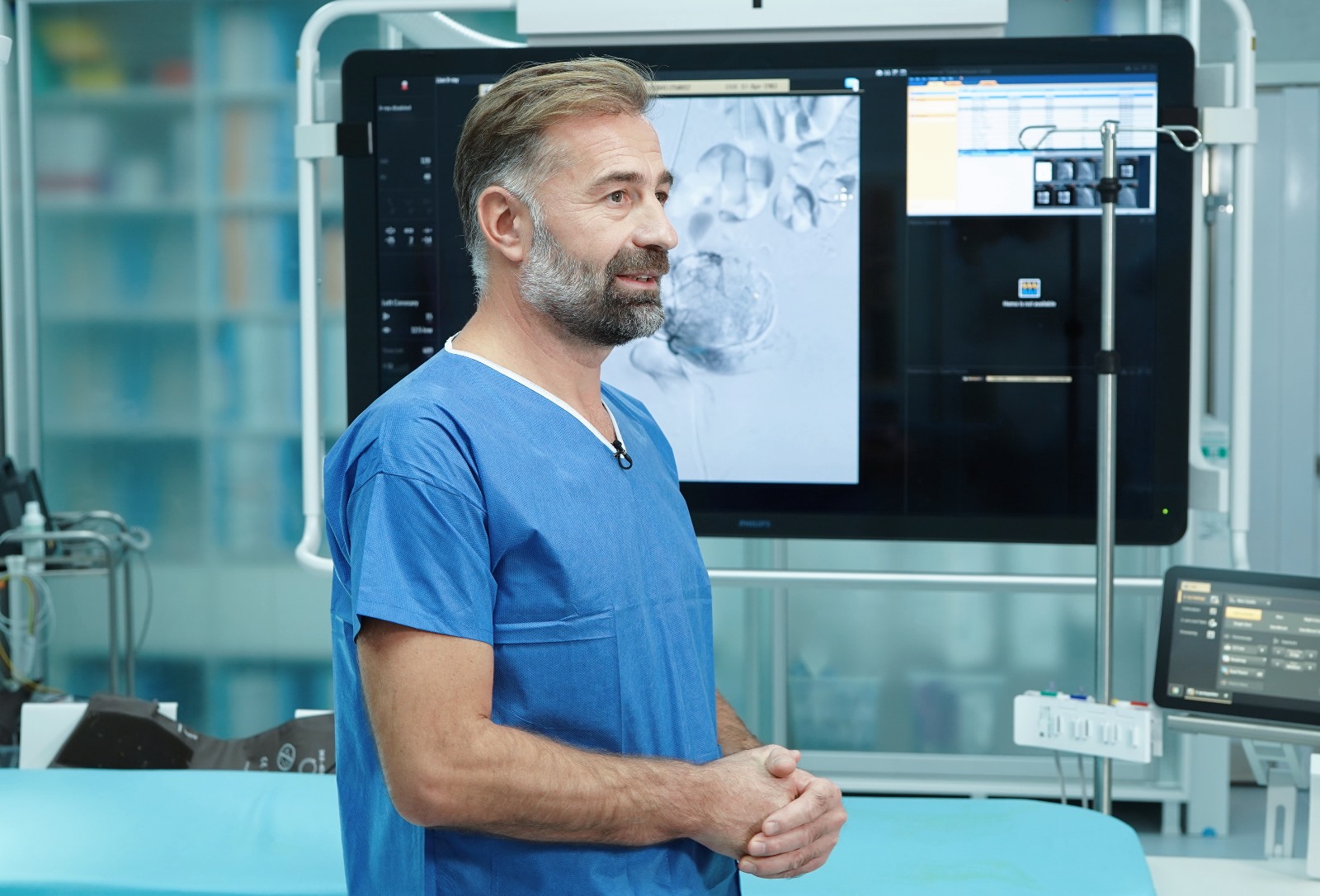 8 noiembrie, Ziua Internațională a Radiologiei. Dr. Rareș Nechifor spune cum a revoluționat Radiologia Intervențională medicina modernă