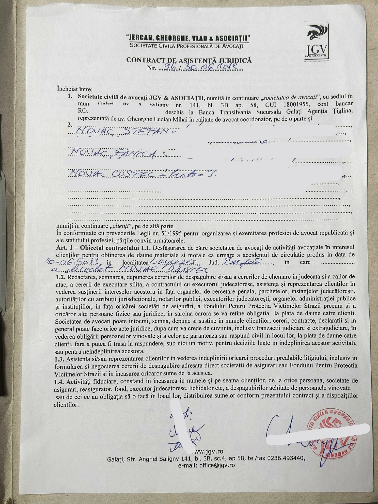 După apariția unui articol în Libertatea, foști clienți ai avocaților de la JGV&amp;Asociații s-au trezit cu 20.000 de euro în conturi: „Miracol de Crăciun!”