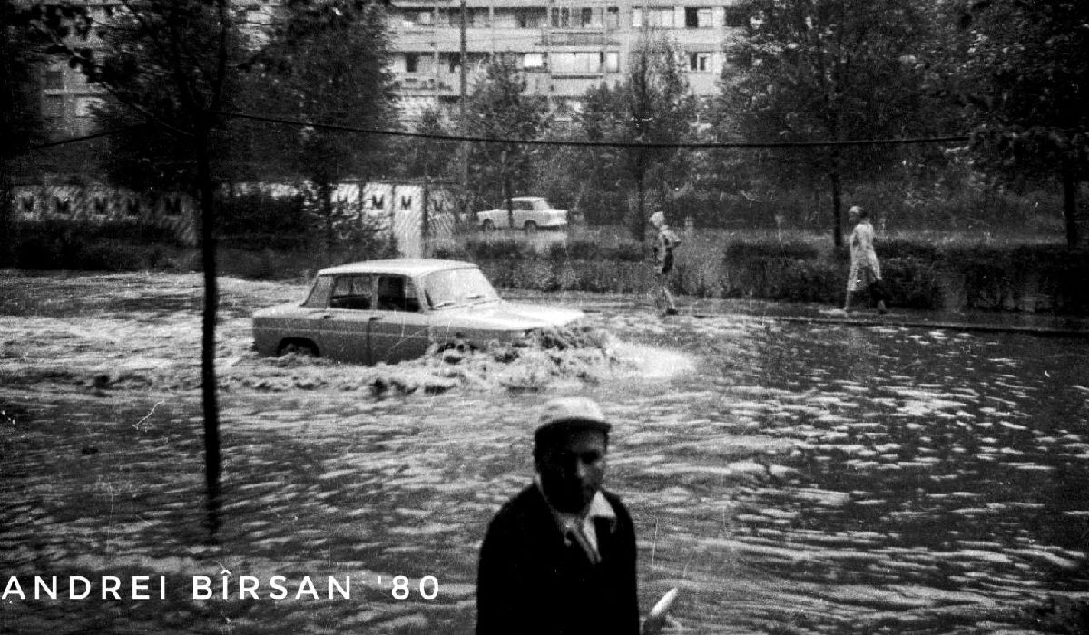 Cod roșu de ploi torențiale în București. Cum arăta zona Dristor în timpul inundațiilor din vara lui 1981