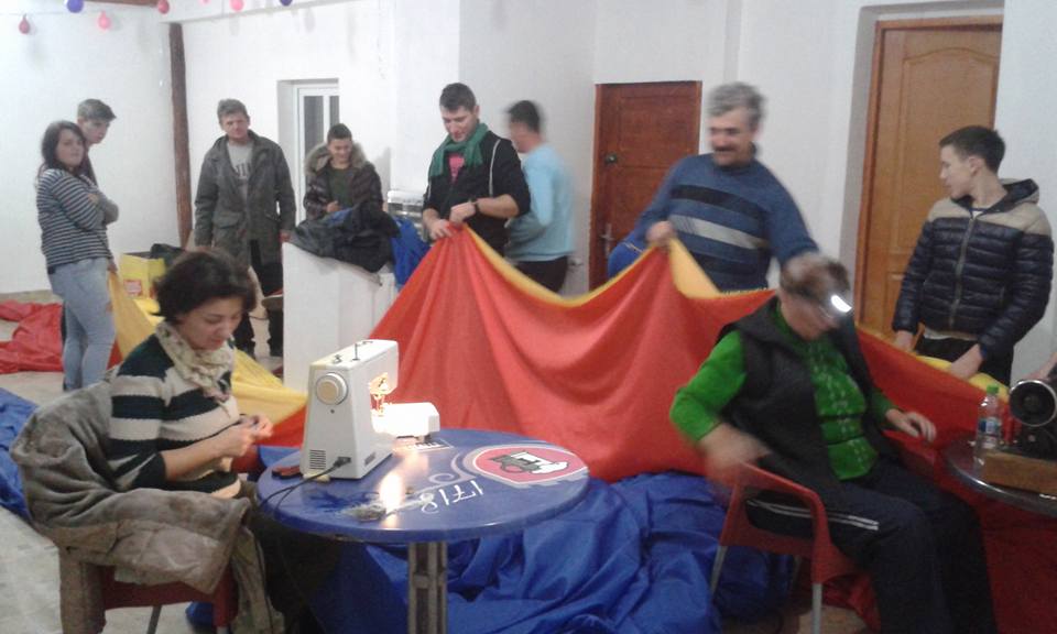Cel mai mare drapel tricolor din Transilvania va fi arborat de 1 decembrie în Sălăjeni