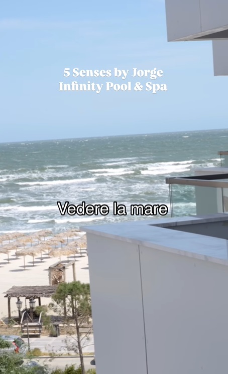 Imagini din garsonierele pe care Jorge le închiriază în Mamaia Nord. Cât costă o noapte de cazare la malul mării