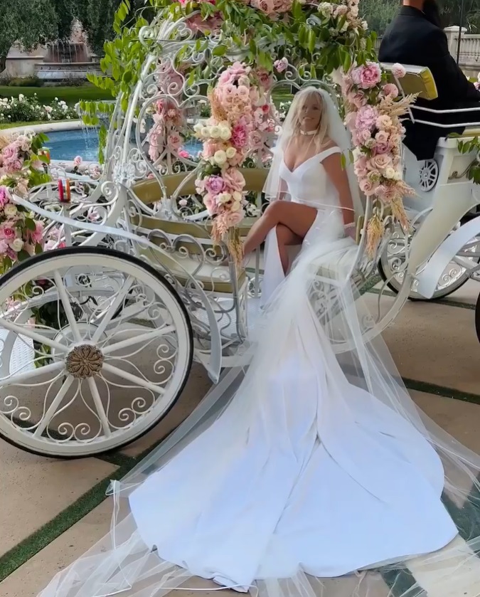 Britney Spears și Sam Asghari divorțează după 14 luni de căsnicie. Artista și-a angajat deja avocați