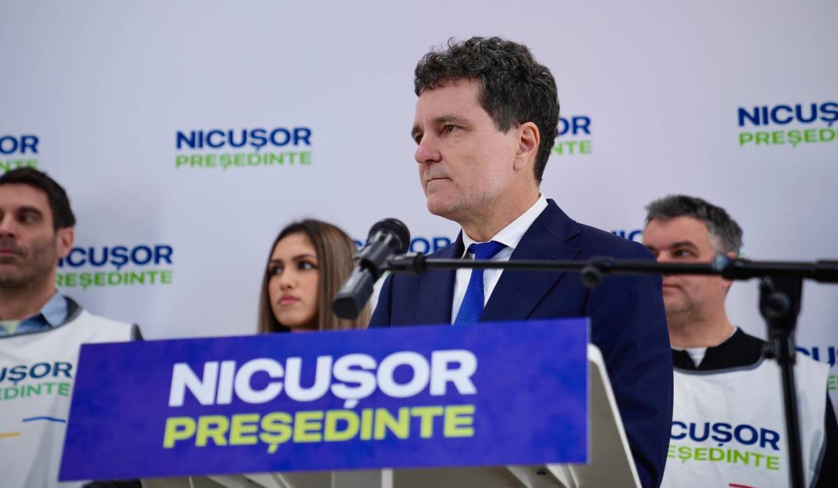 Reacția lui Nicușor Dan când a auzit ce înseamnă „harneală”, după ce Micutzu a difuzat mesajul audio primit de la George Simion