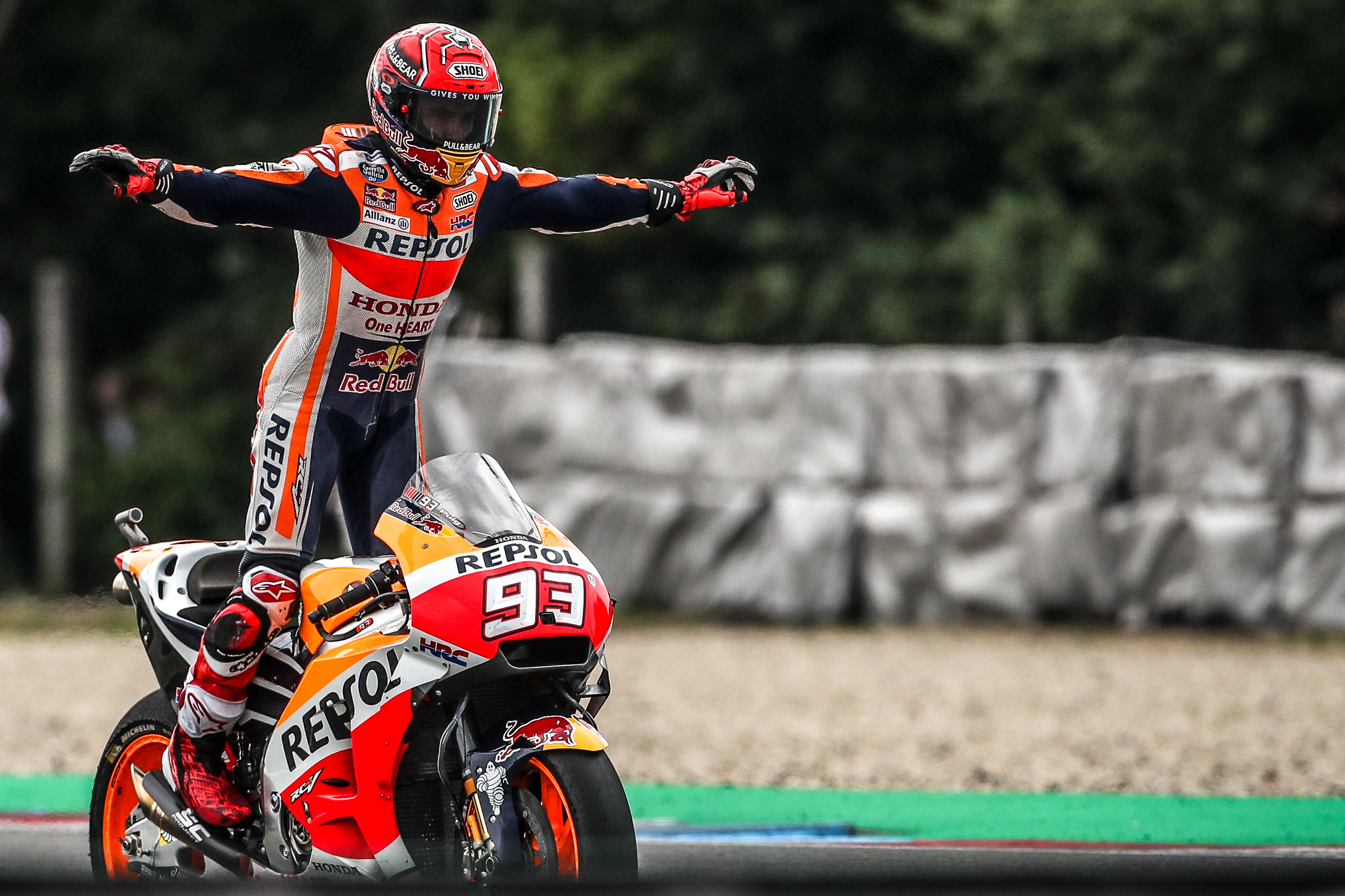 Spaniolul Marc Marquez a câștigat etapa de Moto GP din Cehia și își extinde avansul din clasamentul general