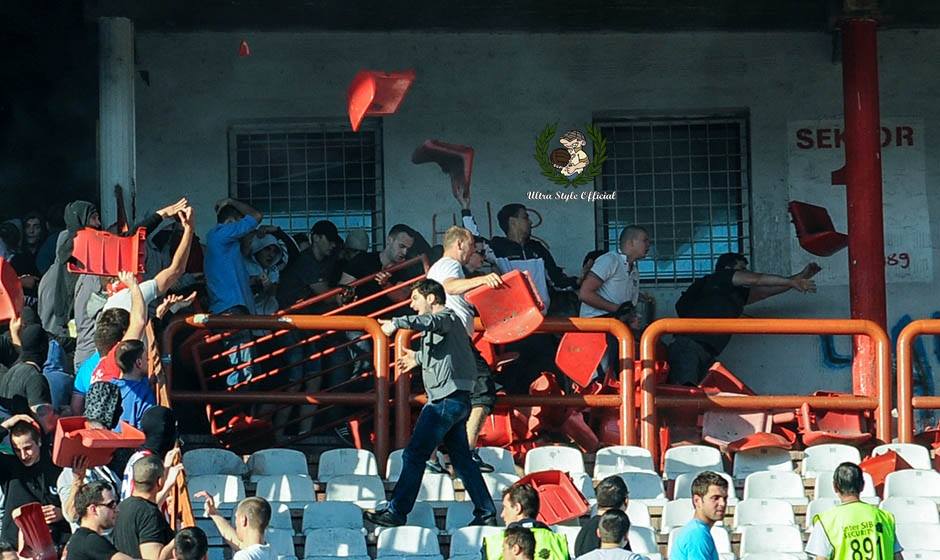 Derby împroșcat cu sânge la Belgrad! Fanii s-au bătut crunt pe ”Maracana” / GALERIE FOTO & VIDEO