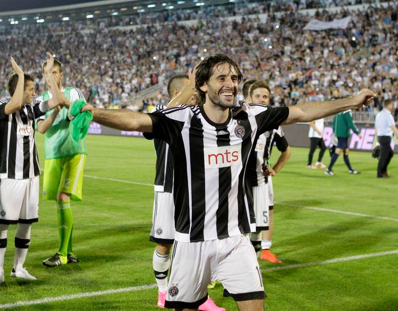 Jucătorii lui Partizan au sărbătorit calificarea în chiloți