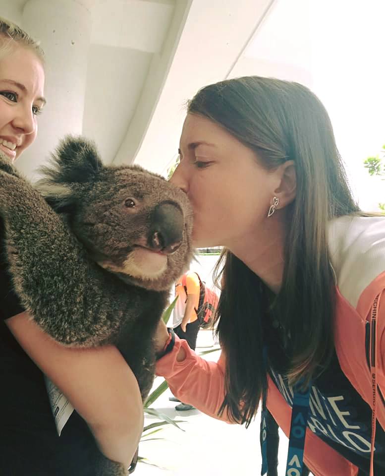 Alexandra Dulgheru, îmblânzitoarea de șerpi. Sportiva noastră s-a jucat cu animalele, la Melbourne / GALERIE FOTO