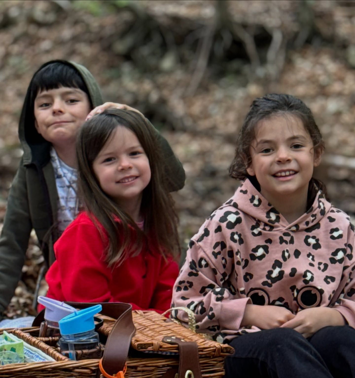 Imagine rară cu Lavinia Petrea alături de soțul ei, procurorul Romulus Varga, și de cei trei copii. Fanii au reacționat: „O familie frumoasă”