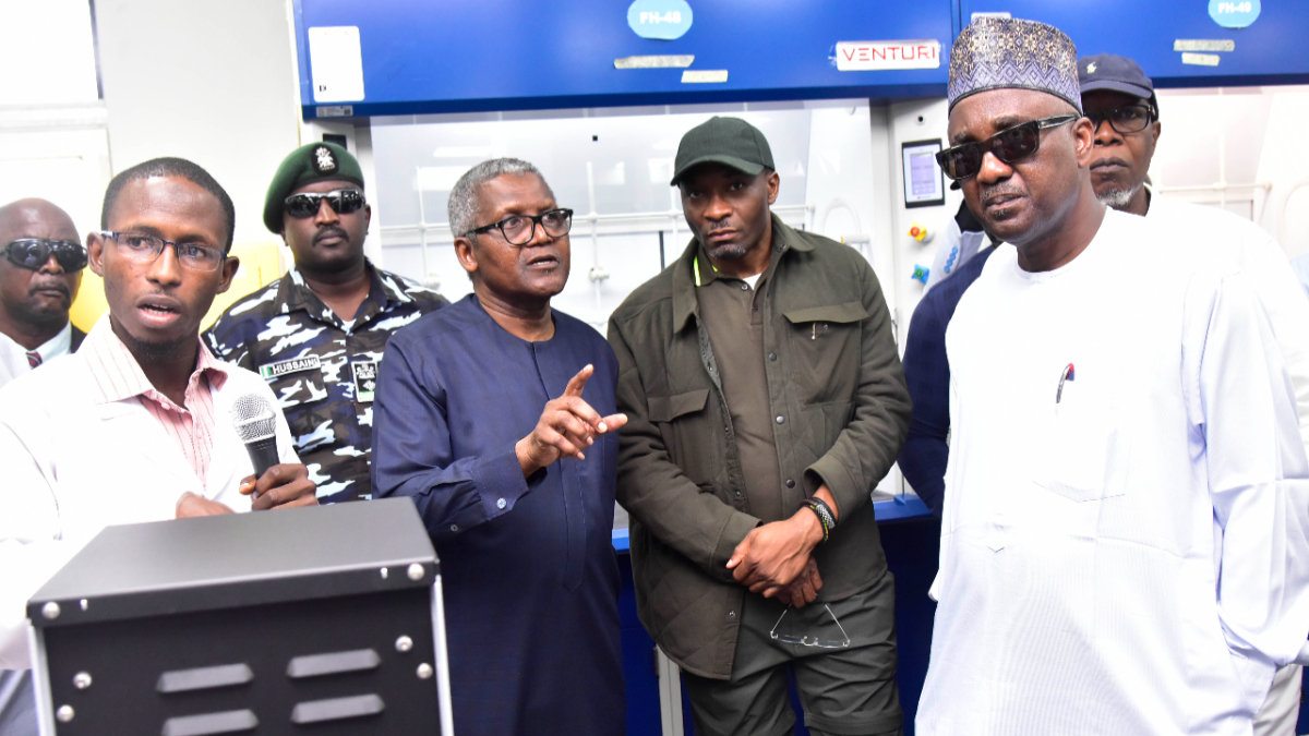 L-R: Lab Analyst at the Dangote Petroleum Refinery, Ashiru Umar Abdullahi; President/CE, Dangote Industries Limited, Aliko Dangote; Deputy Speaker, House of Representatives, Hon. Benjamin Kalu; Speaker, House of Representatives, Rt. Hon. Abbas Tajudeen; House Leader, House of Representatives, Hon. Julius Ihonvbere, conducting a laboratory test analysis of diesel quality during the Honourable Members of House of Representatives delegates visit to Dangote Petroleum Refinery, Petrochemicals and Fertiliser Plant in Lekki, on Saturday, July 20, 2024.