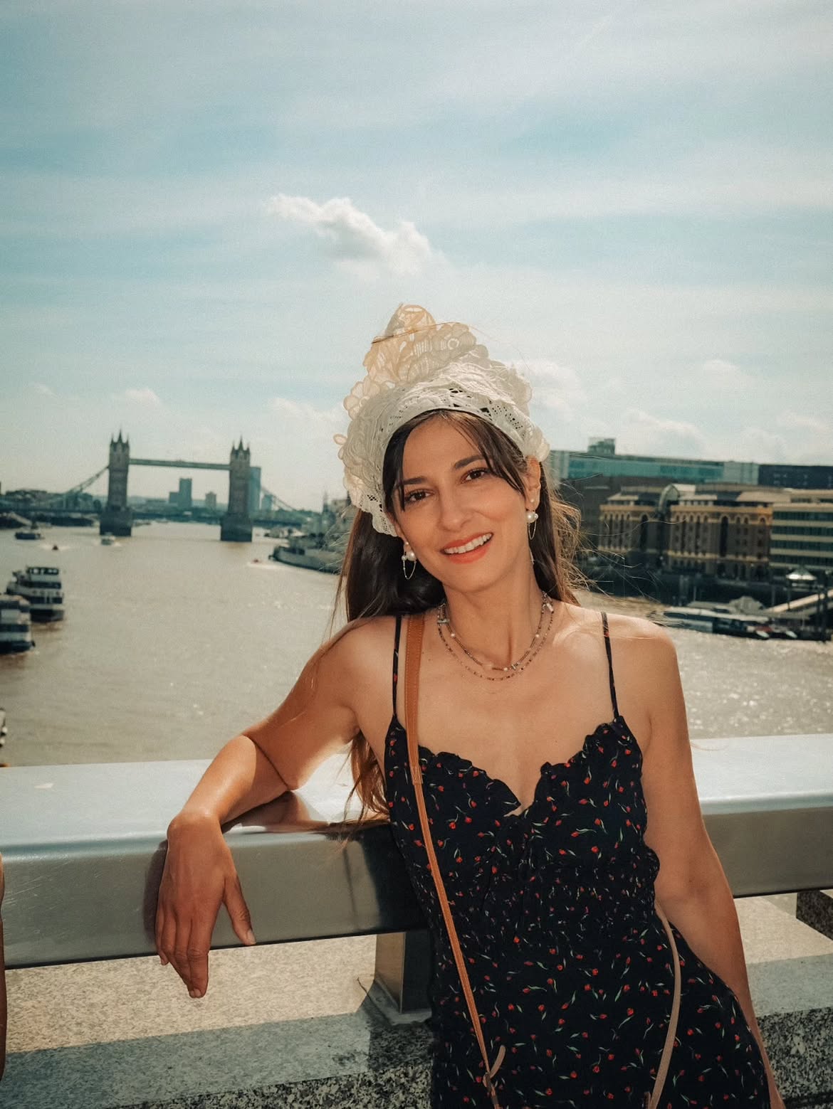 Dana Rogoz, vacanță de poveste cu familia: de la experiențe subterane în Londra, la traseul legendar din Scoția