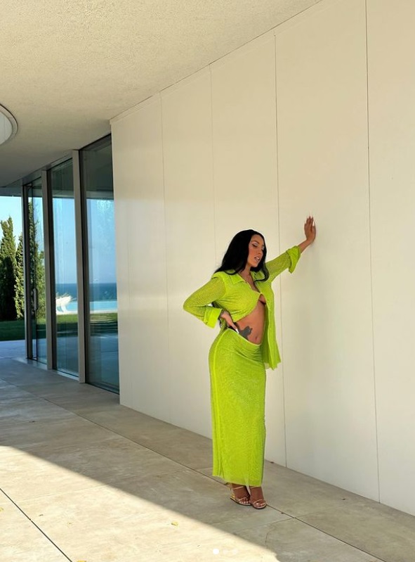 De ce a fost certată Ruby de bunica ei: „Mi-am luat țeapă”. Artista a vorbit despre momentul în care va deveni mămică