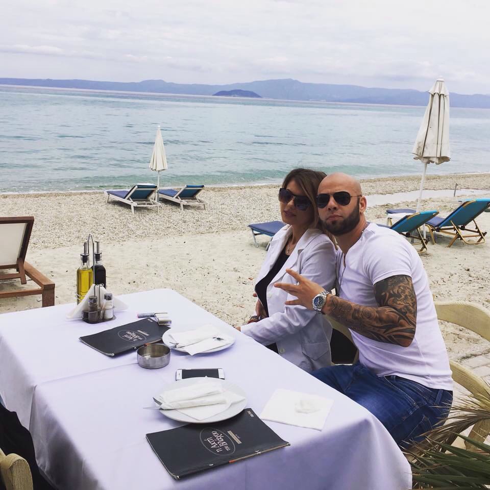 Ce ”piesă” și-a tras Giani Kiriță! Fostul dinamovist și-a petrecut Paștele în Grecia, cu noua sa iubită | FOTO