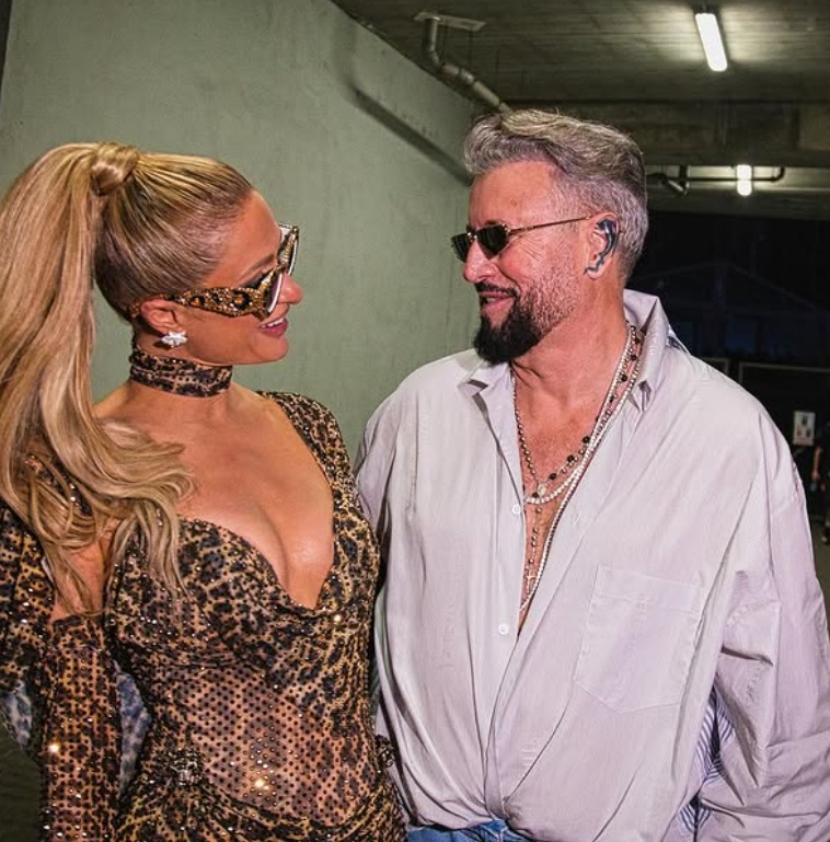 Ce a făcut Paris Hilton pe ascuns la Craiova. Cătălin Botezatu a dat-o de gol: „A fost un gest foarte frumos din partea ei”