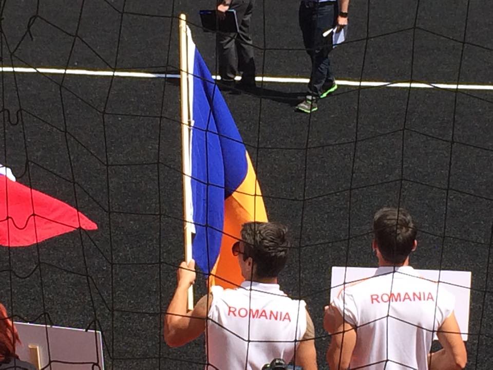 Nu am avut bani pentru Homeless World Cup, ”am împrumutat” un om al străzii din Chile!