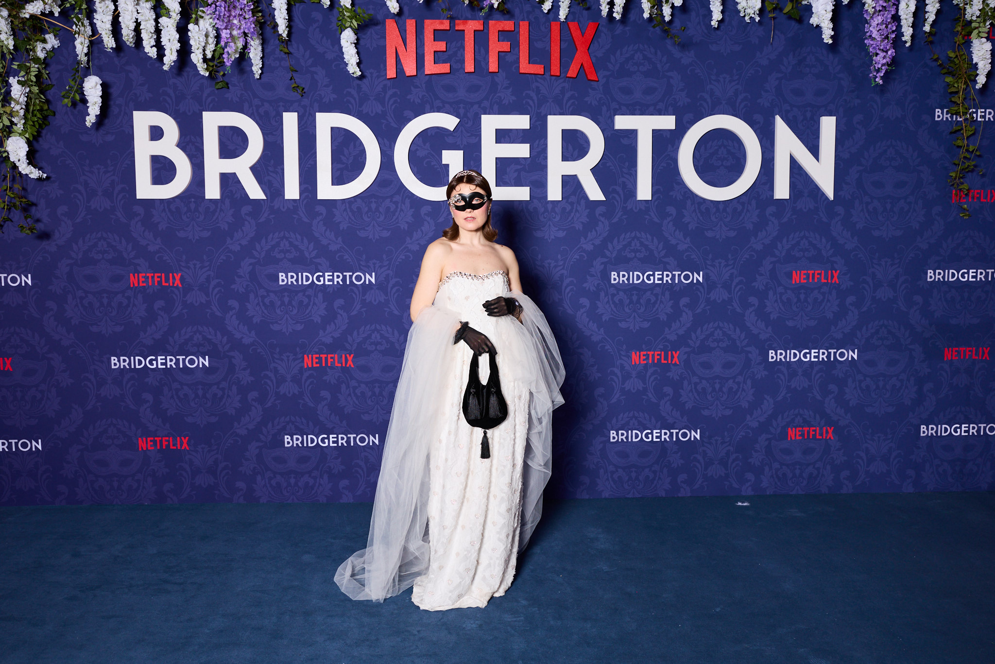 Imagini cu vedetele la Balul Mascat Bridgerton. Adelina Pestrițu și Nicole Cherry au atras atenția cu ținutele spectaculoase