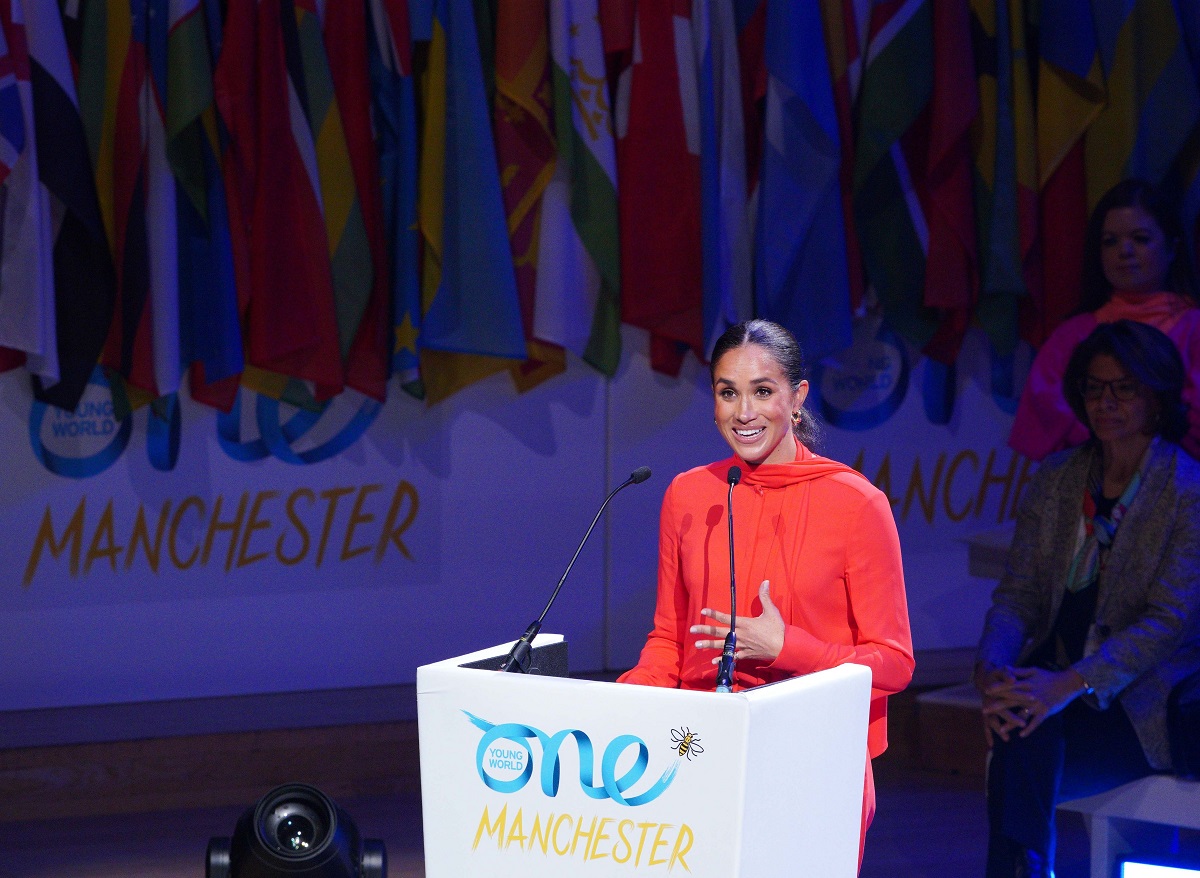 Meghan Markle și prințul Harry, înapoi în Anglia: „Ne bucurăm să fim aici”. Sunt într-un turneu european, fără vreo legătură cu casa regală