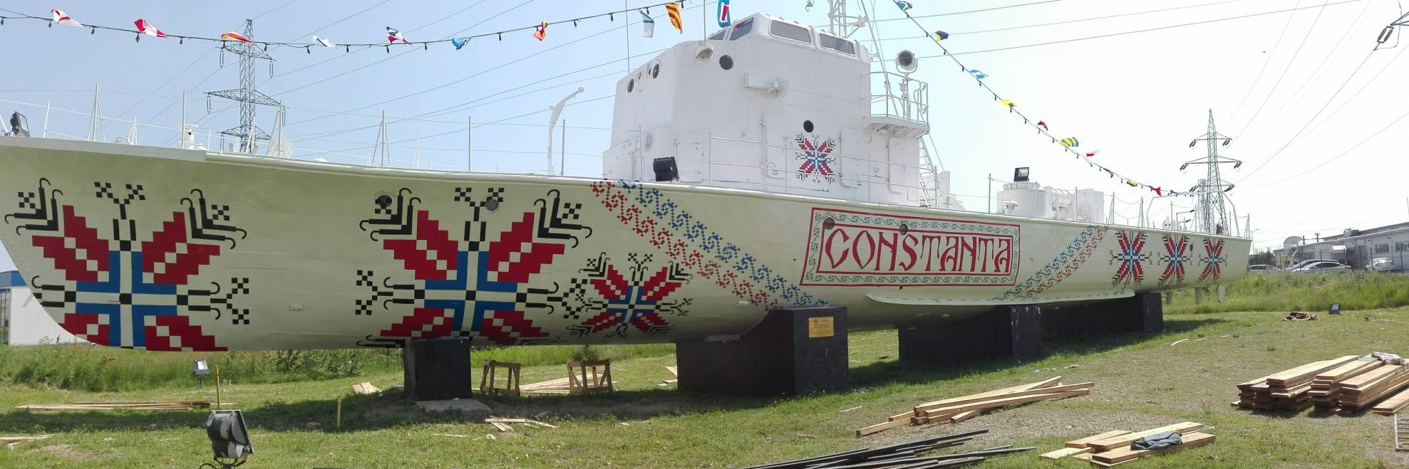 Vapoarele simbol ale Constanței au fost transformate GALERIE FOTO