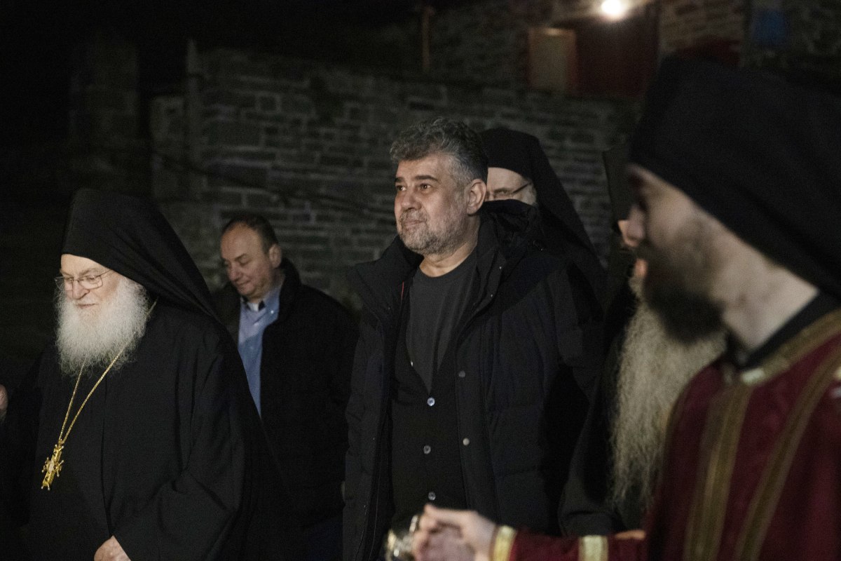 Marcel Ciolacu, din nou la Muntele Athos: „Niciun pământean nu merită o asemenea onoare”
