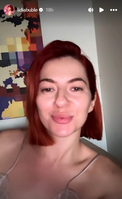 Instagram vs realitate. Cum arată vedetele din România fără machiaj și fără filtre