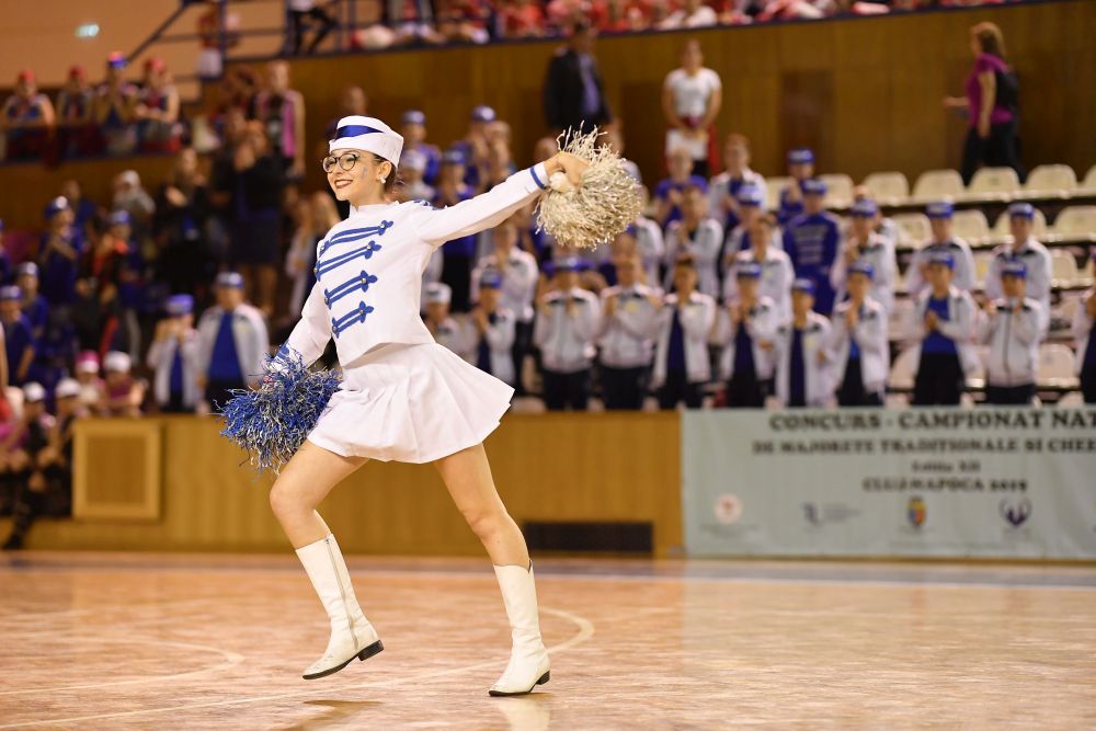 FOTO/ Frumusețe de spectacol. Majoretele au ridicat sala în picioare la Campionatul Național de la Cluj