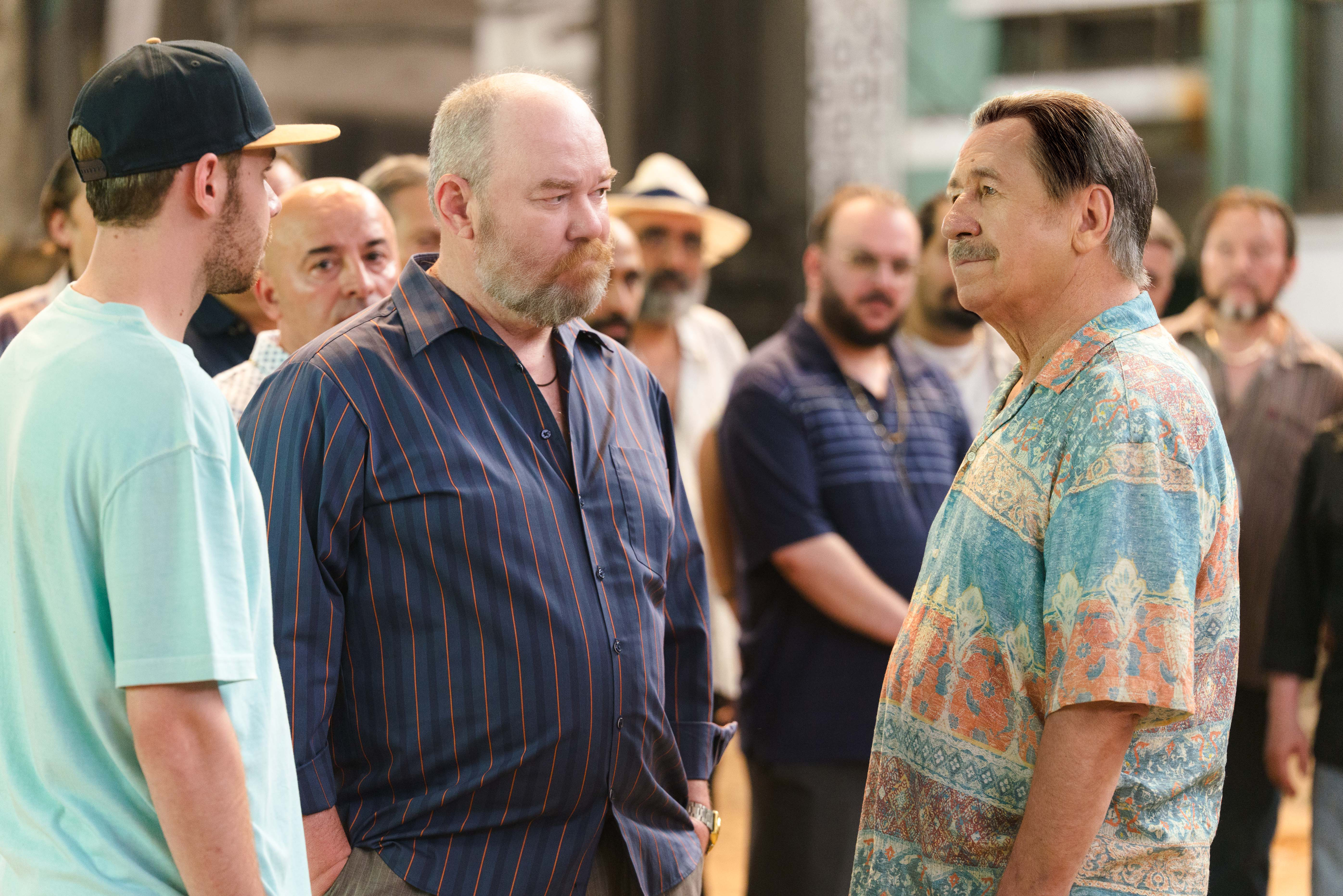 Mentalistul Simion R. Ștefan e interlop în serialul „Tătuțu”. Cărui actor îi mulțumește pentru rolul obținut: „Am dat acel semn” | EXCLUSIV