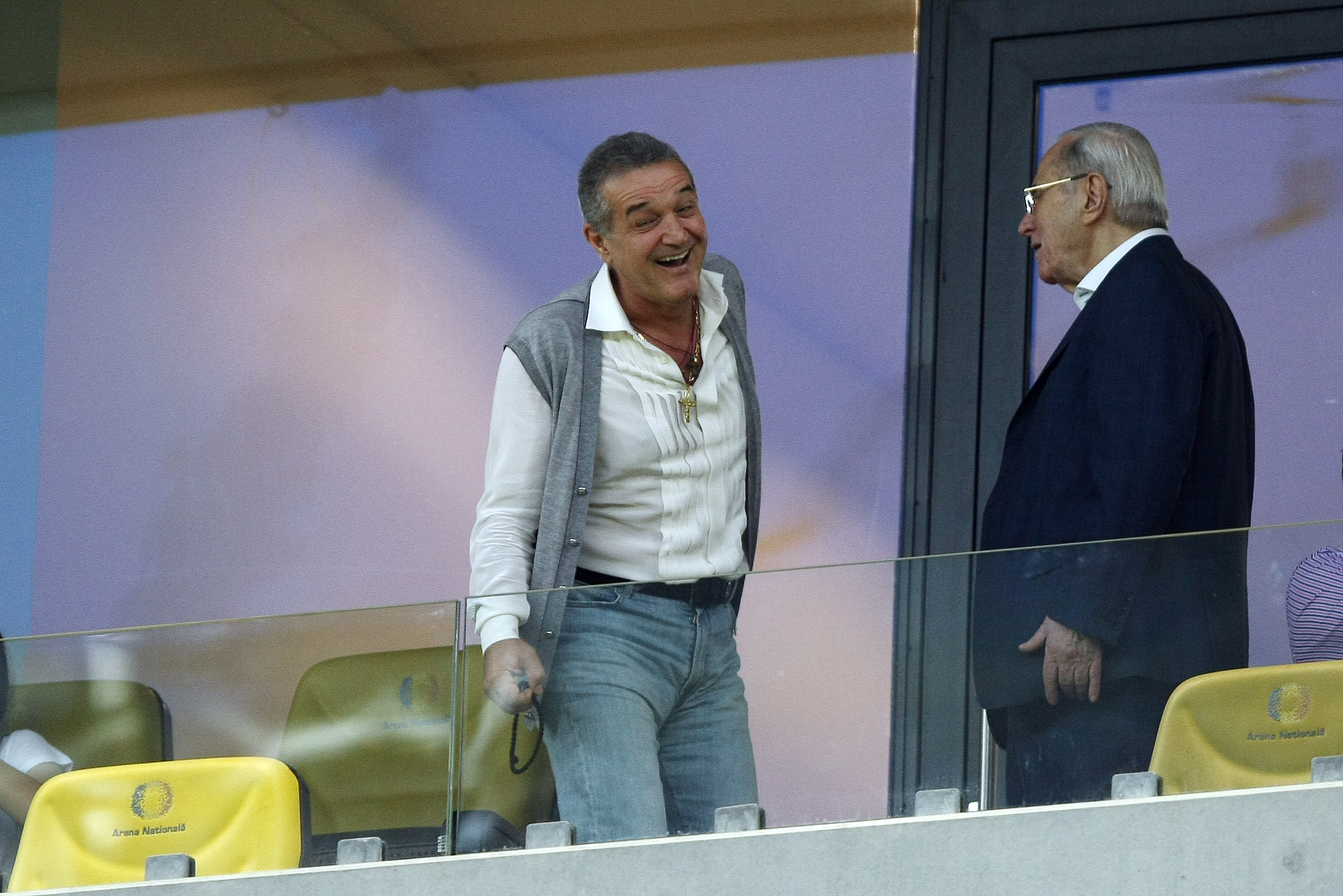 ASTRA - ASA 3-1 şi STEAUA - FC BOTOŞANI 2-0. Rocada mare / VIDEO