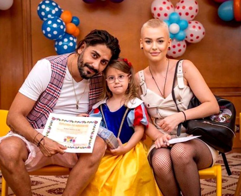 Motivul pentru care Misha și Connect-R și-au mutat fetița la o altă școală: „Era un chin cu uniformele”. Maya a câștigat primii bani la 9 ani