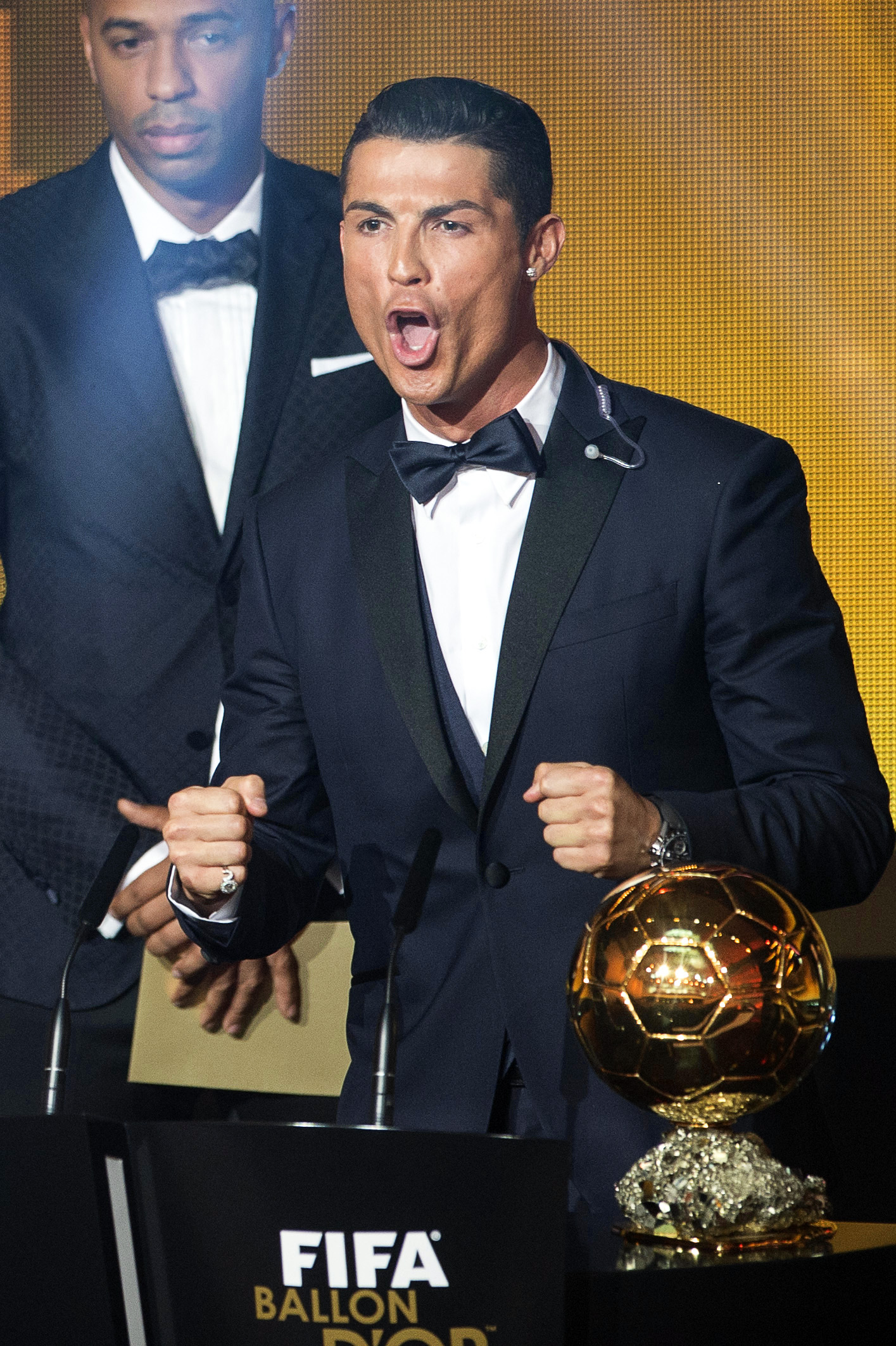 Ronaldo a câștigat ”Balonul de aur”, Sergio Ramos e ”Balonul eleganței”. Ce spun hairstyliștii și visagiștii!