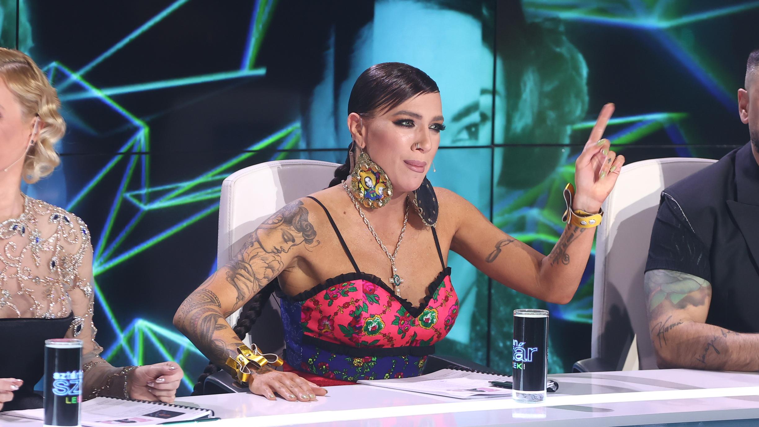 Tóth Gabi a stílusáról: Autentikus cigány, motívumokkal vagyok feldíszítve  - Blikk