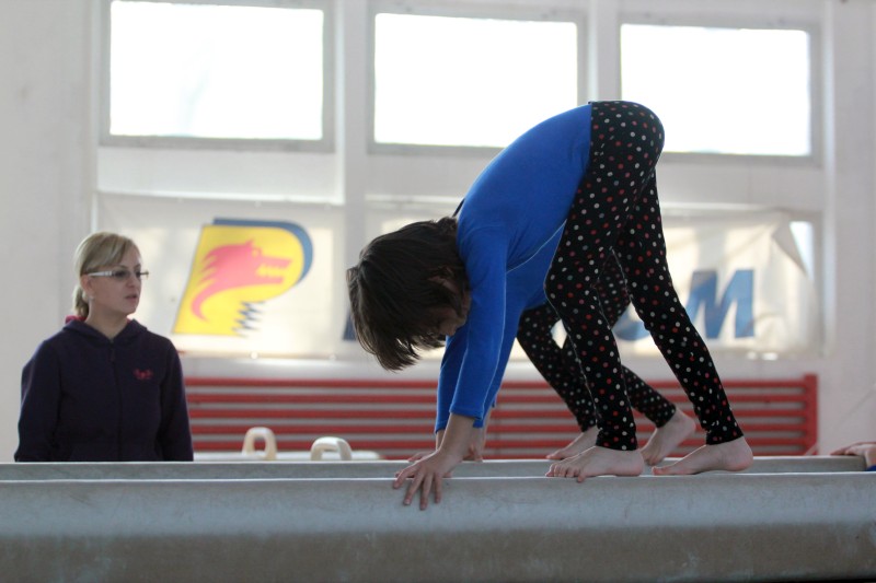 O zi din viața unor gimnaste: cu cântec spre sală, înainte! (EPISODUL 2) / FOTO&VIDEO