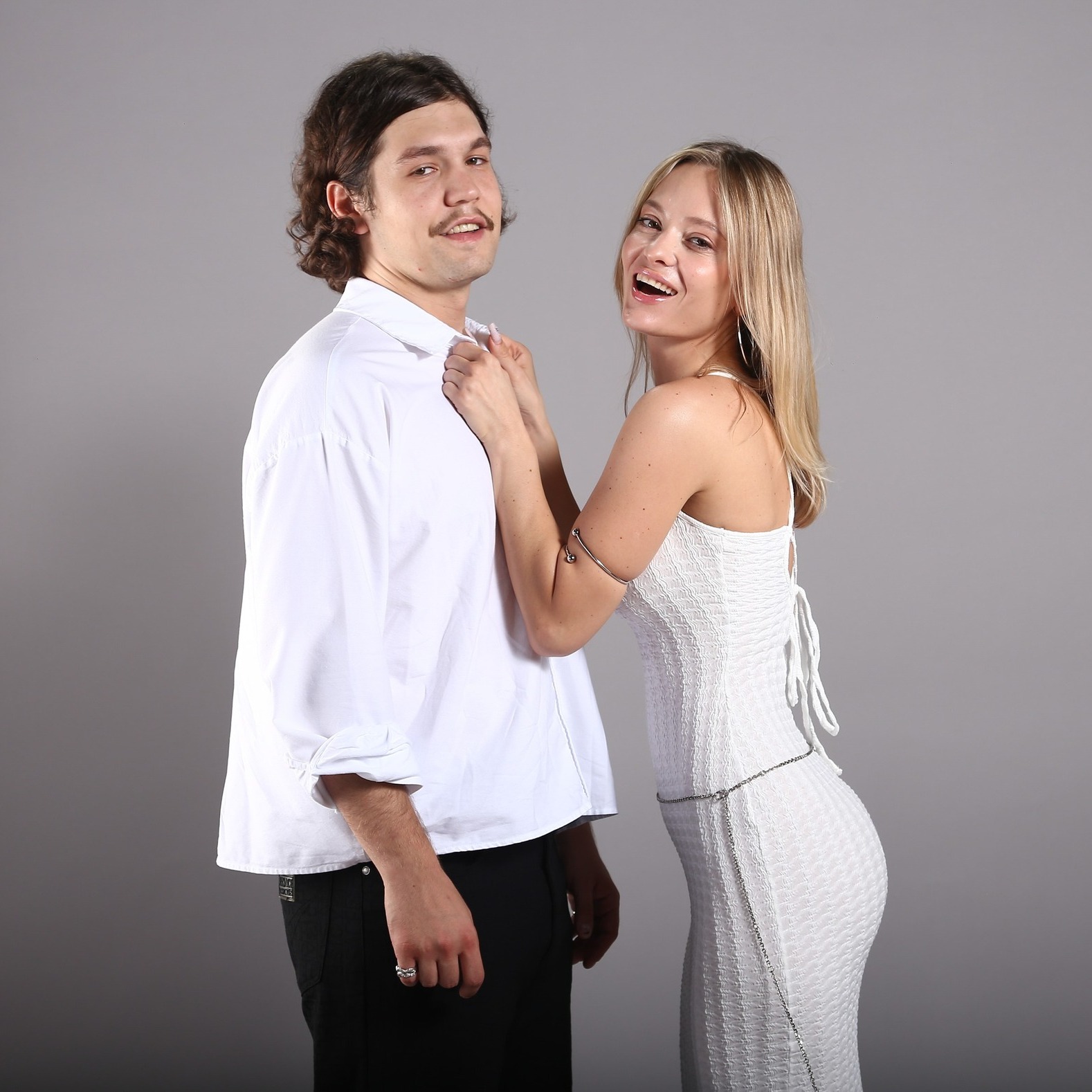 Radu Siffredi dă tot din casă. Ce face Oana Matache când ajunge acasă de la filmările show-ului de la Antena 1 / VIDEO EXCLUSIV