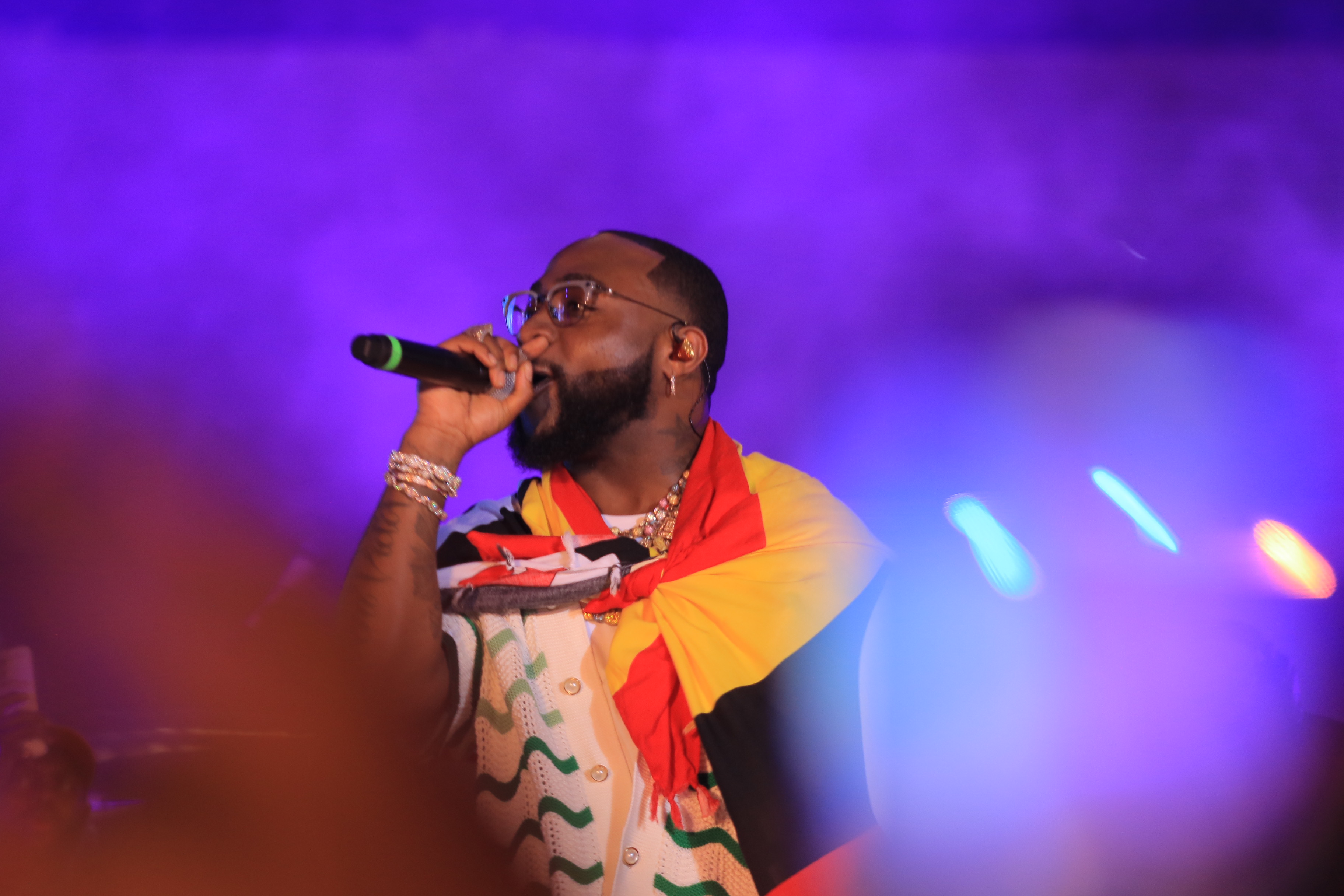 Davido announces that he is quitting music after his next album