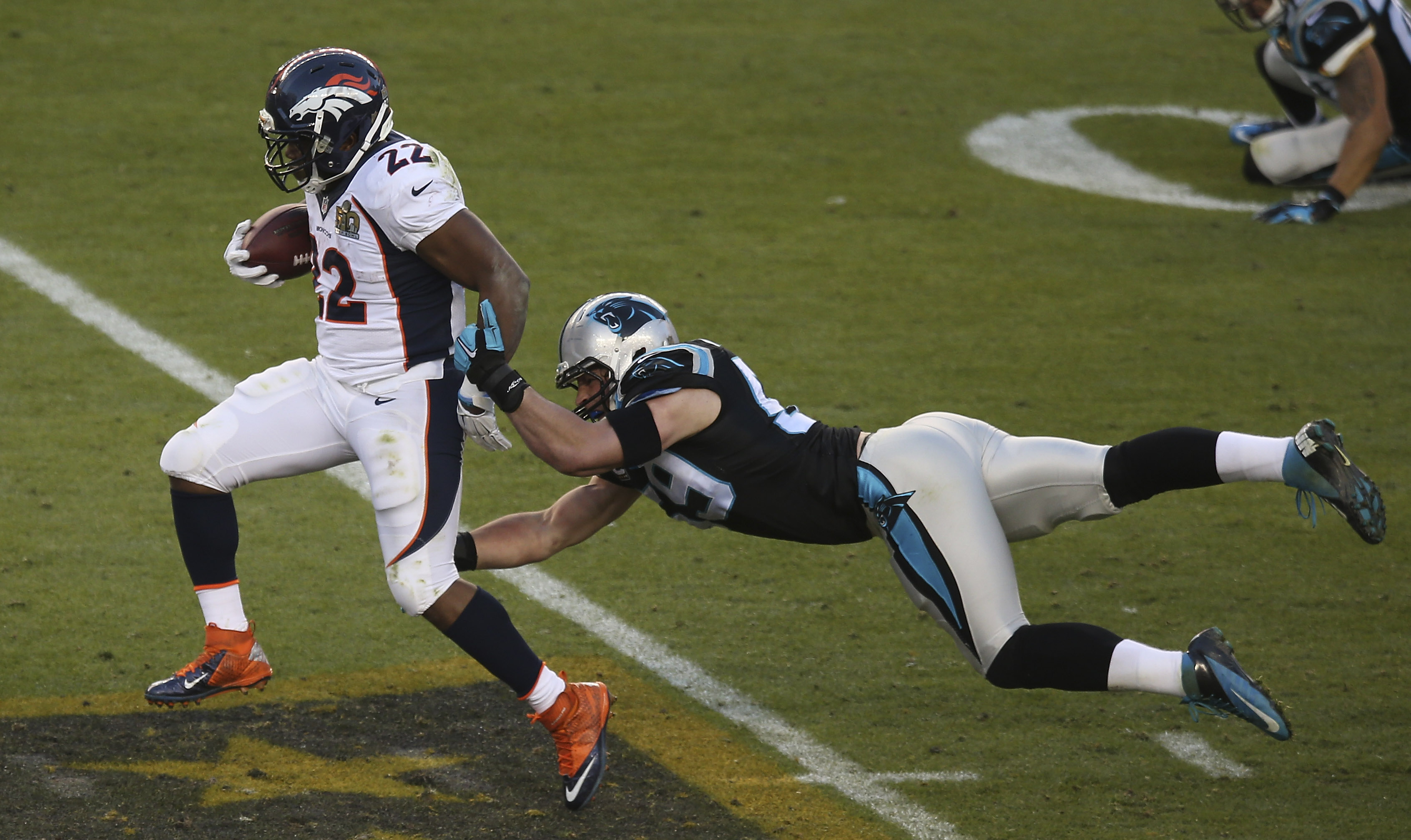 Denver Broncos a câștigat Super Bowl 50, ^după o finală de vis cu Carolina Panthers / GALERIE FOTO&VIDEO