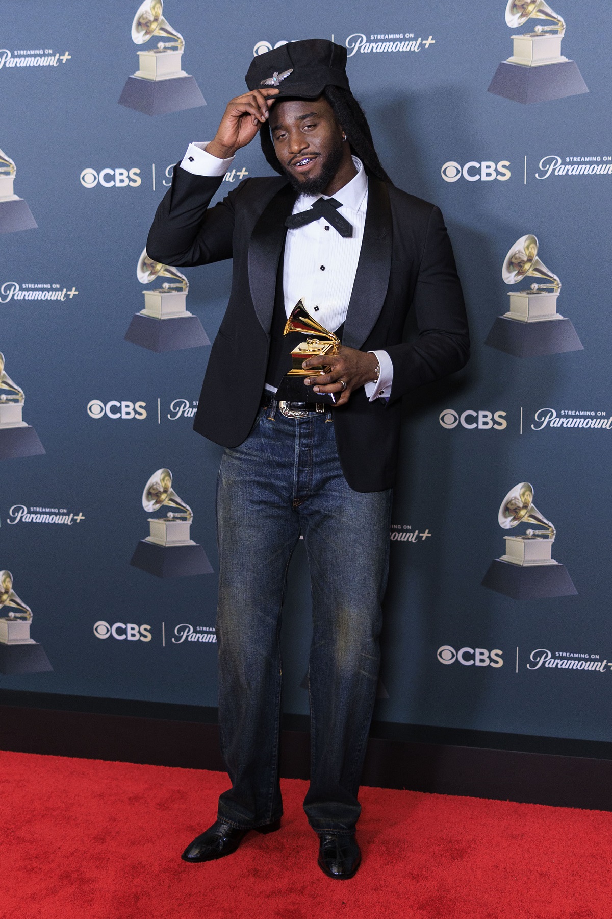 Cele mai neinspirate ținute de la Premiile Grammy 2026. Rochia din latex și foarte mulată a lui Heidi Klum a părut lipsită de rafinament