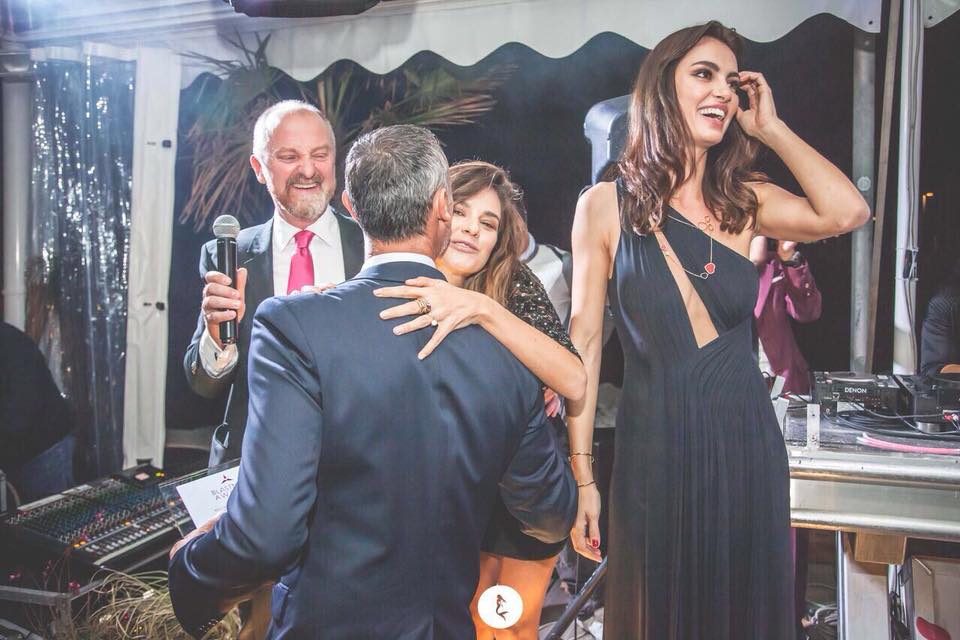 Catrinel Menghia, spectaculoasă la un eveniment în Italia. A purtat o rochie care-ți taie răsuflarea | FOTO