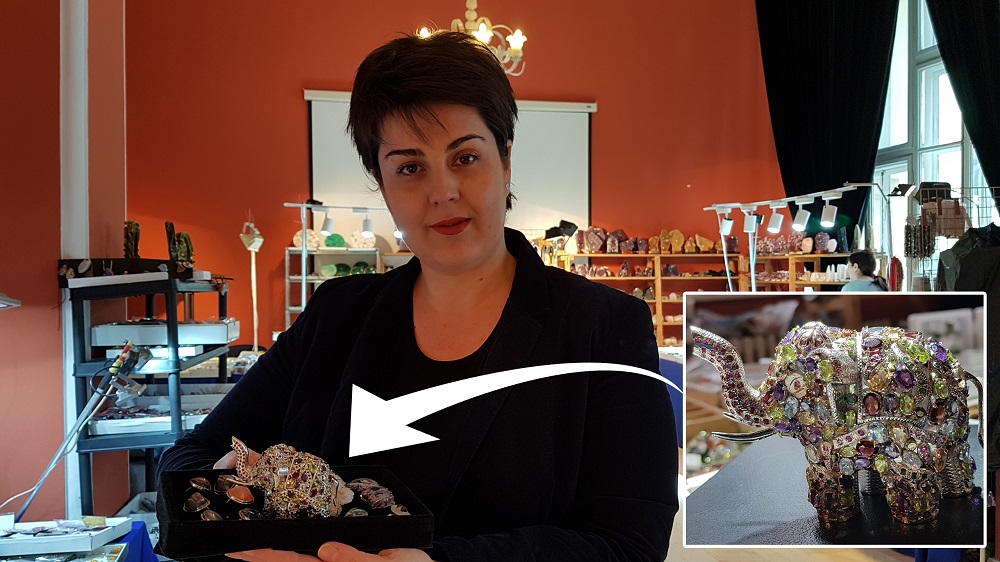 FOTO|Mărțișor de 1.000 de euro la Muzeul Național de Geologie. Are smaralde, safire și rubine