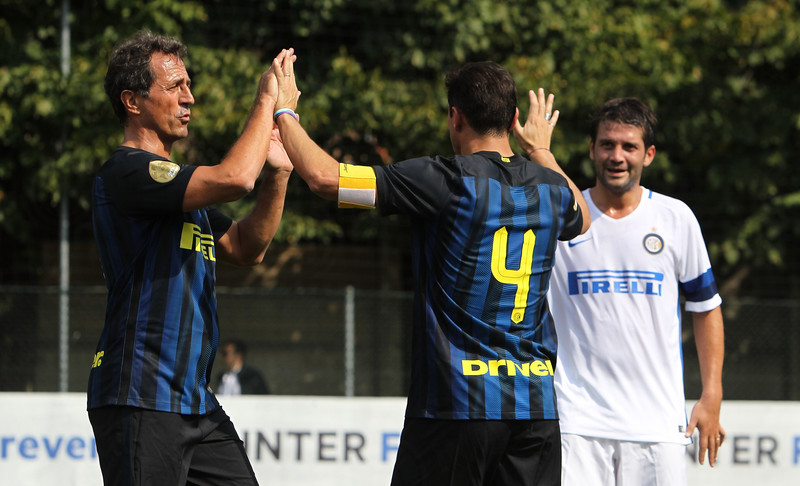 Cristi Chivu se menține în formă. A jucat fotbal cu foștii colegi de la Inter | GALERIE FOTO