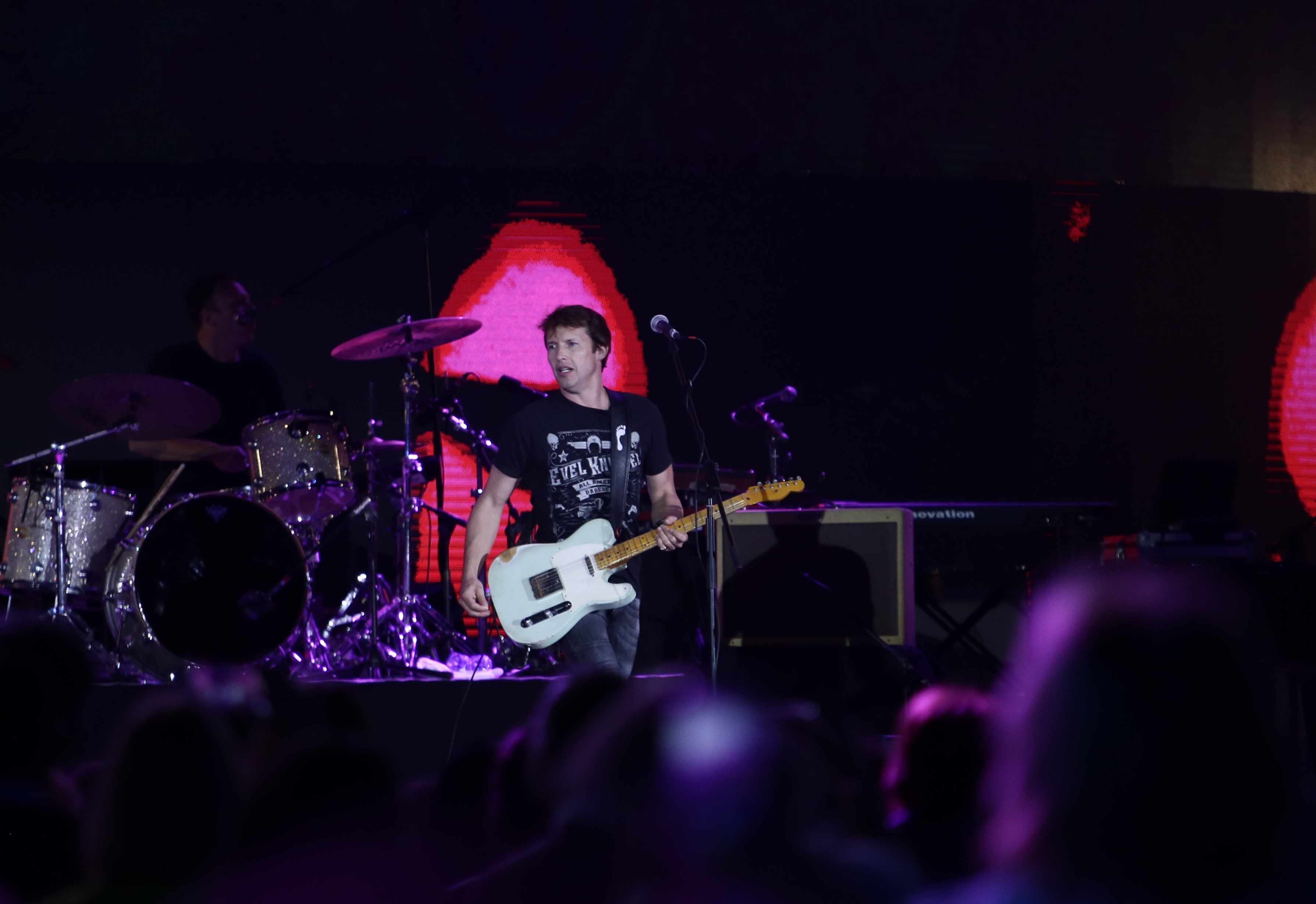 James Blunt, show pe scena de la Cerbul de Aur. A cucerit spectatorii din Piața Sfatului | FOTO