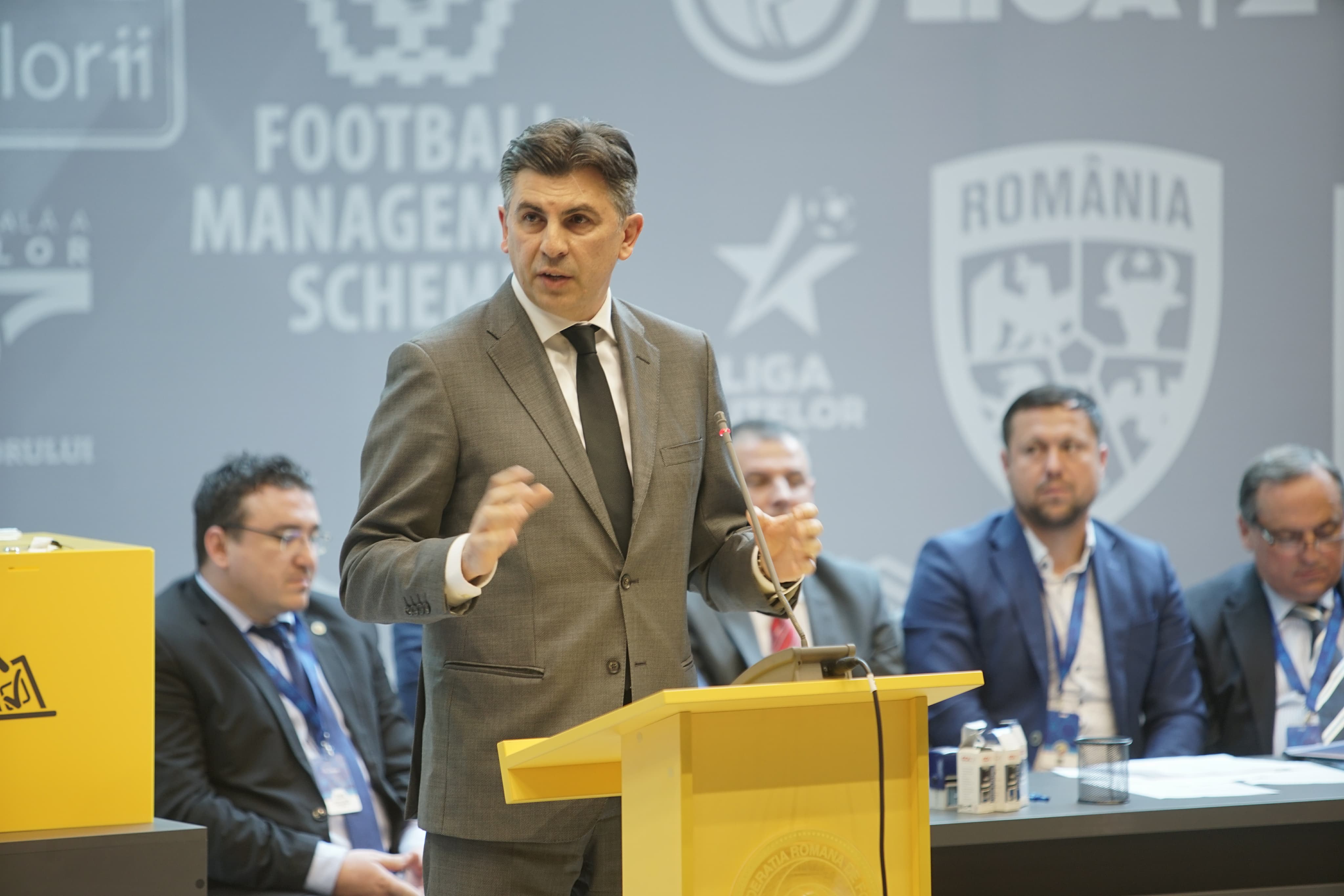 Cum și-a agățat Ionuț Lupescu soția. "Asta după mult timp, nu din prima"