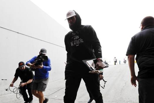 LeBron James a marcat 9 puncte, la debutul pentru Los Angeles Lakers