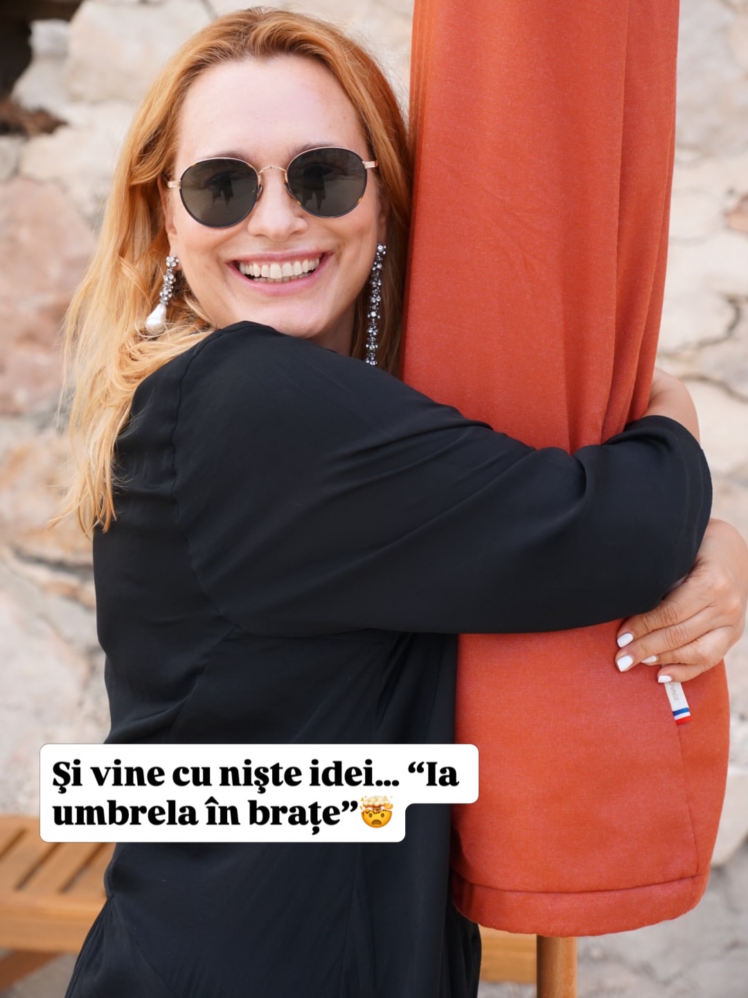 Andreea Esca, imagini virale de la mare. Ce spune vedeta despre înălțimea ei