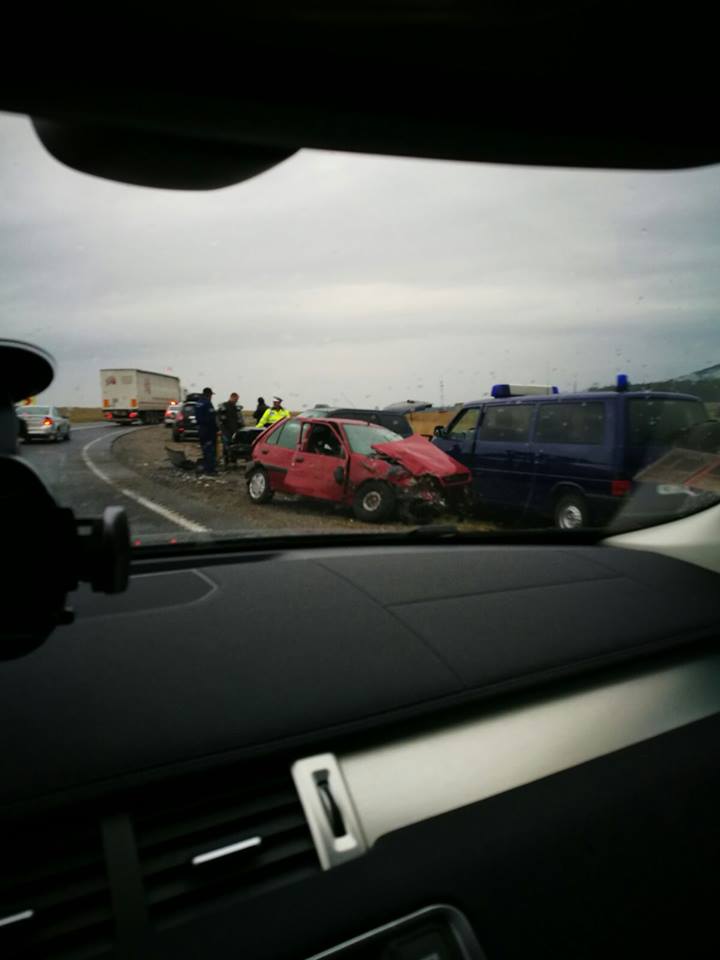 Accident pe DN1, lângă Codlea. O femeie a murit