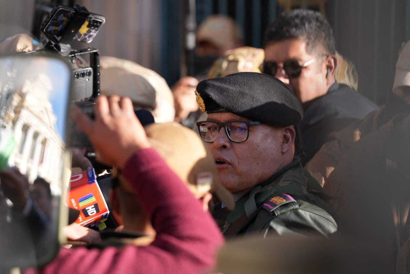 Tentativă de lovitură de stat în Bolivia. Șeful armatei, demis și arestat, după ce a încercat să preia puterea