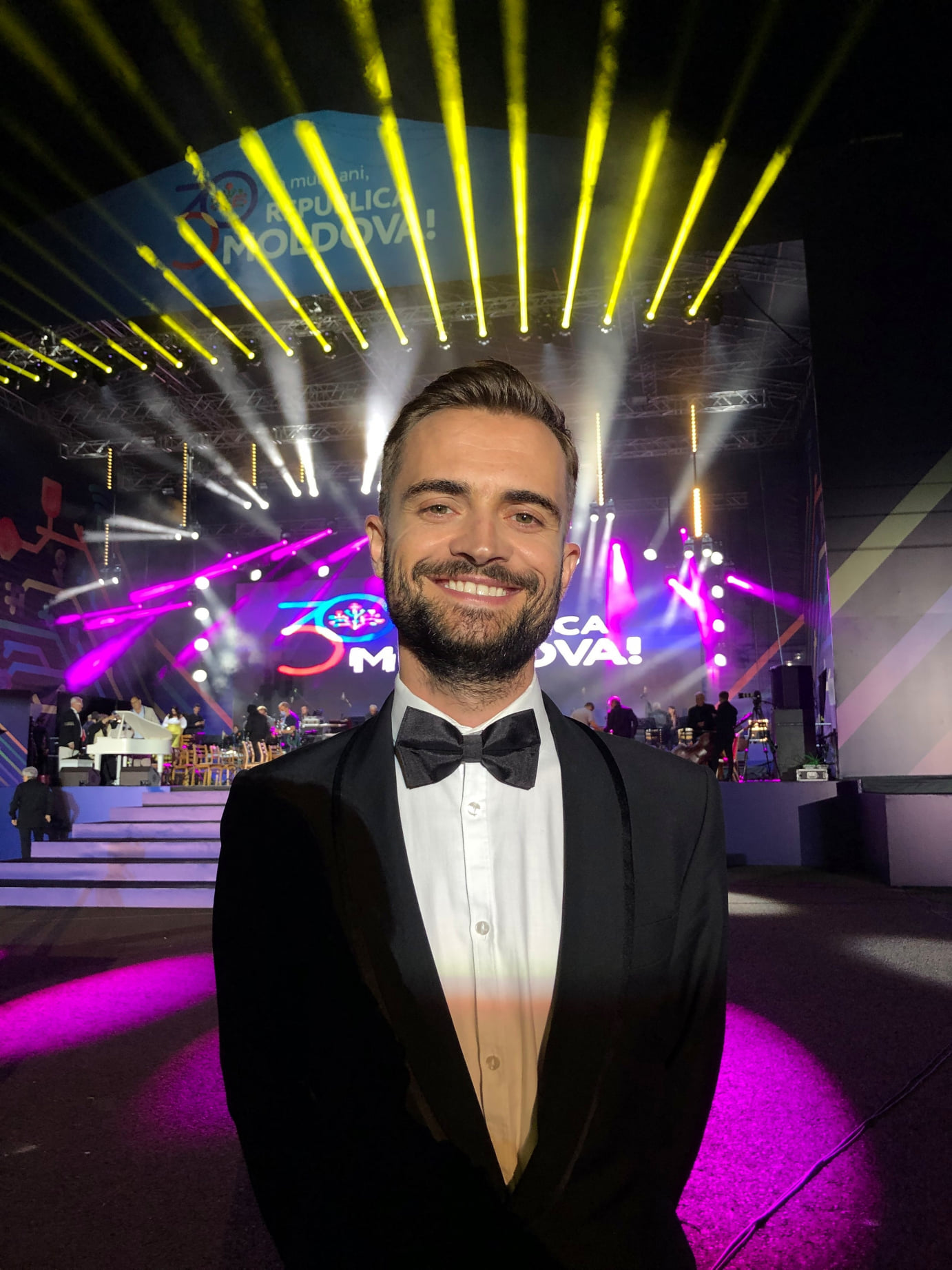 Ți-l mai amintești pe Cătălin Josan, câștigătorul Megastar 2006? Cum arată acum și cu ce se ocupă în prezent