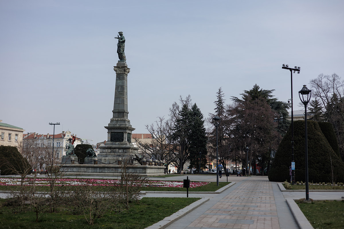 Cum fac față vecinii bulgari la creșterile de prețuri după trecerea la euro: „Prețurile sunt ca în Germania, nu și salariile. Acum ai nevoie de două slujbe”