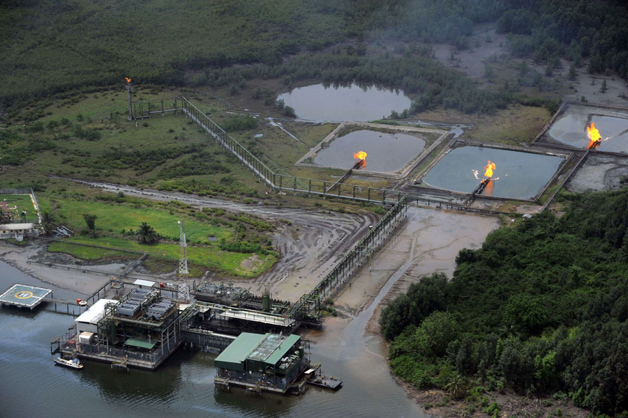 Idle oil wealth of Africa’s largest oil producer could build 2 million health centers