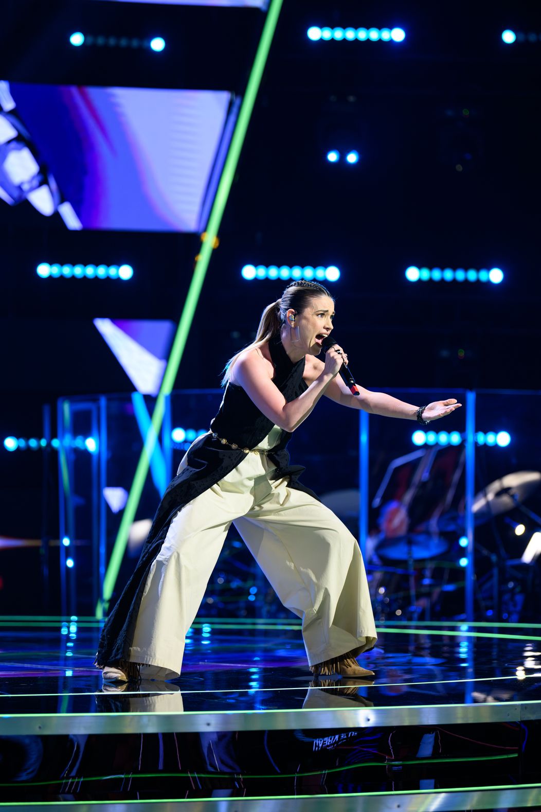 Cine este Cristina Bleandură de la Vocea României. A avut un moment impresionant și a îmbinat opera cu rock-ul
