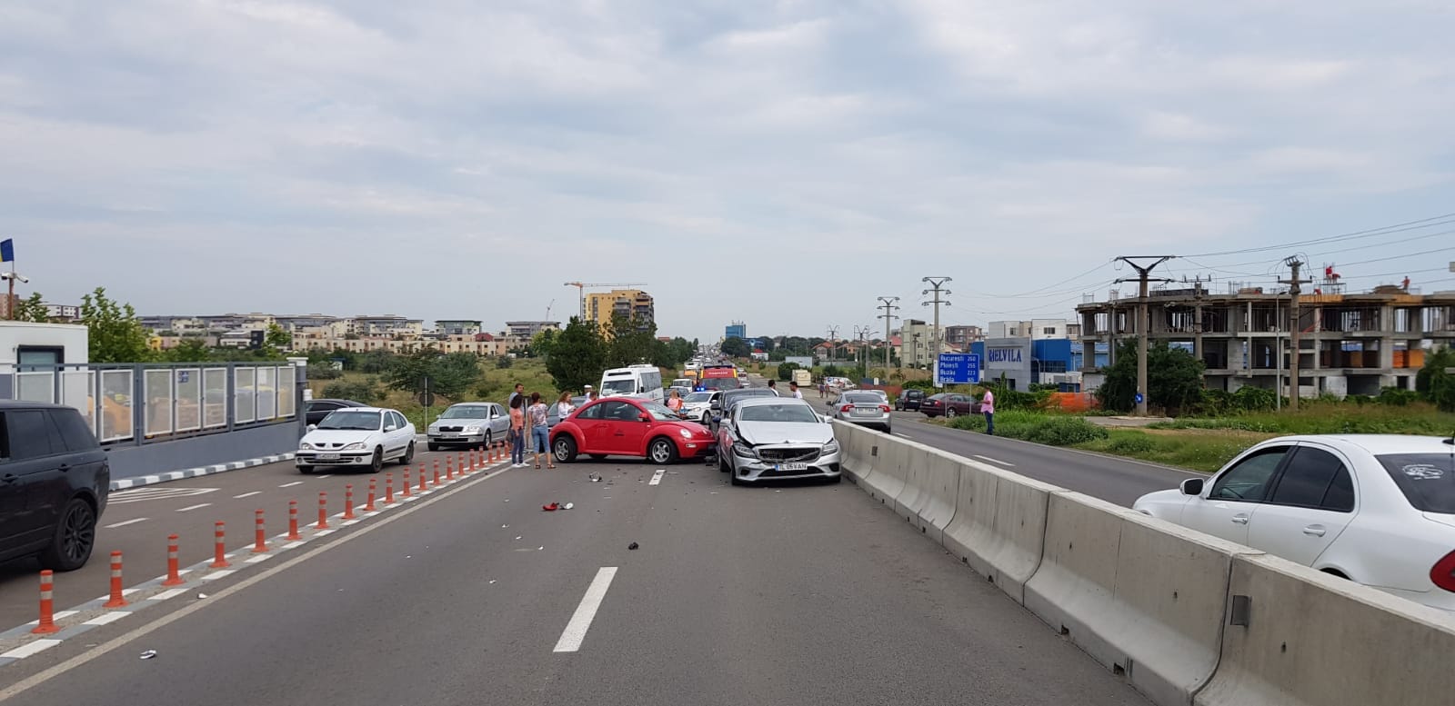 FOTO/ Accident în lanț cu șapte mașini la intrarea în municipiul Constanța. Drumul a fost blocat peste două ore